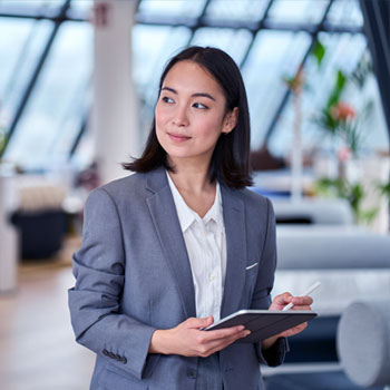 Business women on ipad